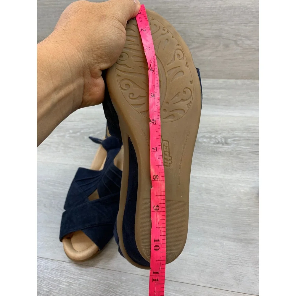 Earth Cheverly Women's Blue Suede Pleated Wedge Sandals 11 W Comfort Shoes